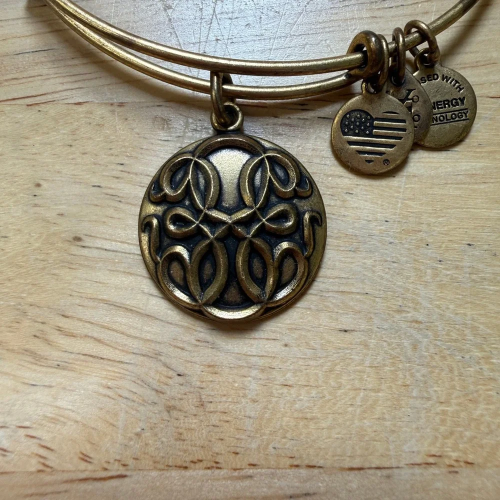 Boho Spiritual Path of Life Expandable Bangle Alex and Ani Rafaelian‎ Gold